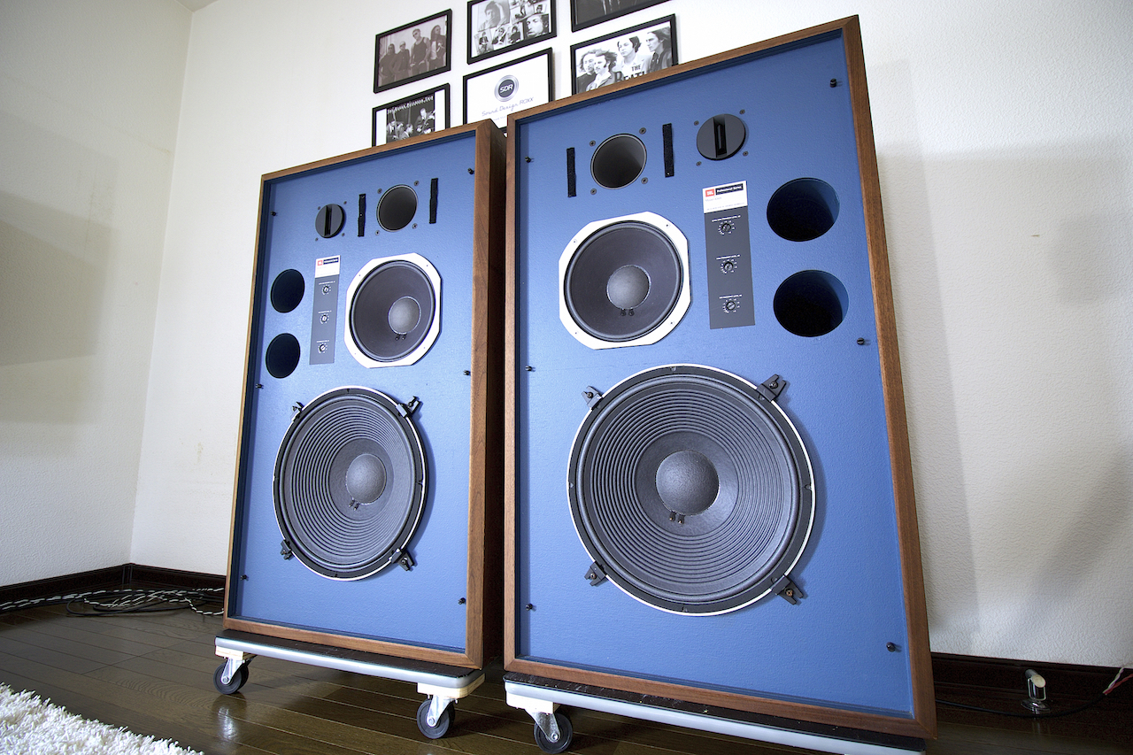 You are currently viewing JBL4344 修理 作業風景 全国対応 ロックスヴィンテージスピーカーズ -ROXX Vintage Speakers- 中古ヴィンテージスピーカー専門店 修理 販売 買取 九十九里浜